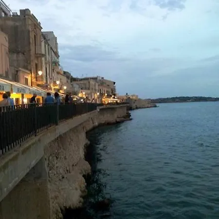 A Due Passi Dal Mare